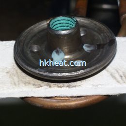 Induction Bonding Gasket to Nut