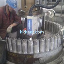 induction bolt expansion for turbine bolts